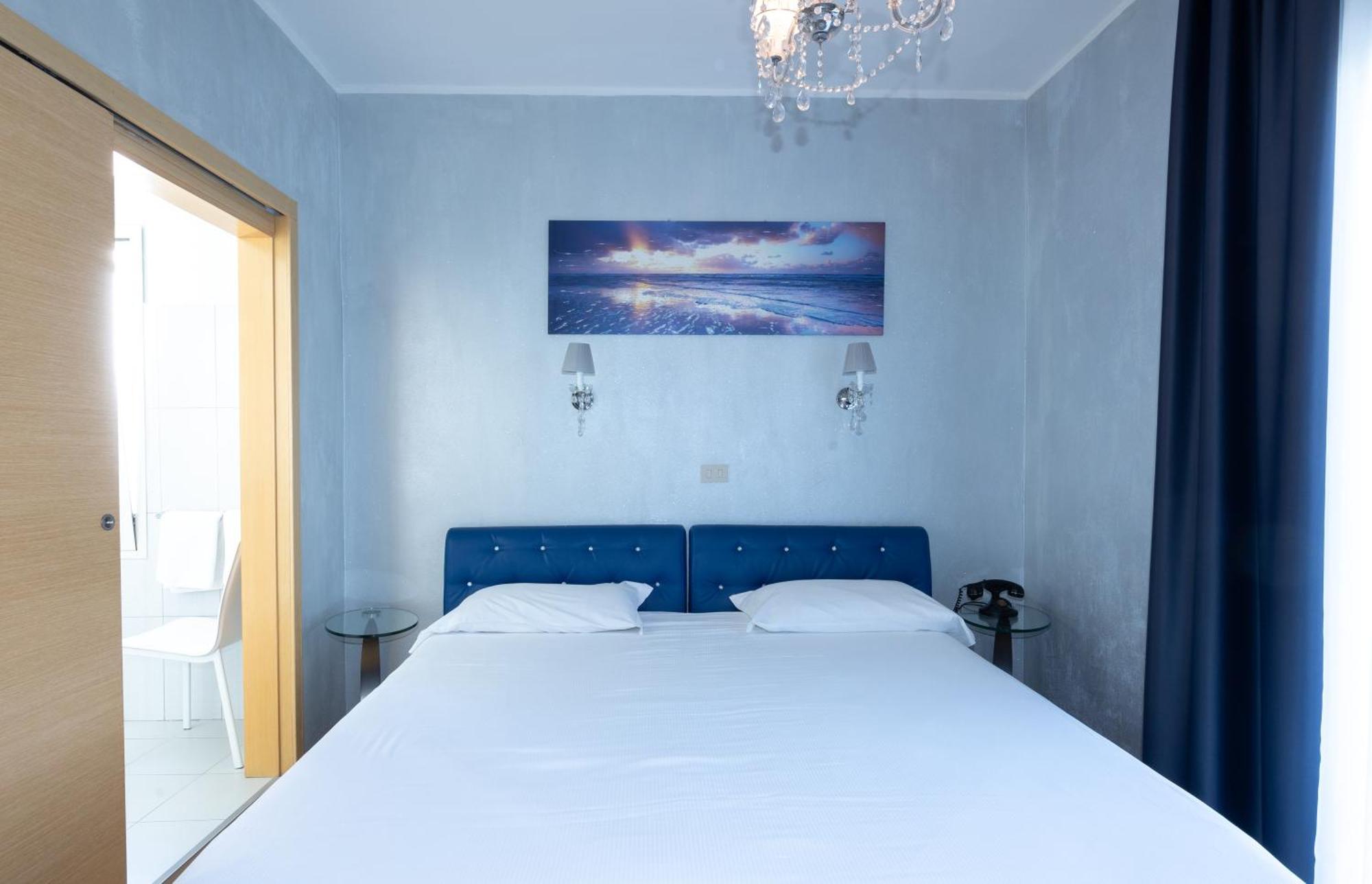 Blumarin Hotel ลิโดดิเยโซโล ภายนอก รูปภาพ